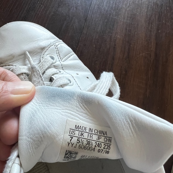 Womens Adidas Stan Smith White Red Leather Casual Shoes Sneakers US 7 - Picture 8 of 9